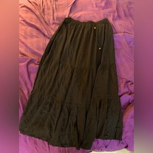 Black long maxi skirt